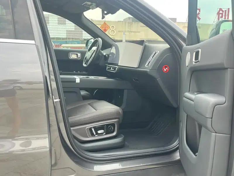 Li Auto L8 2023 Pro Edition — миниатюра 6