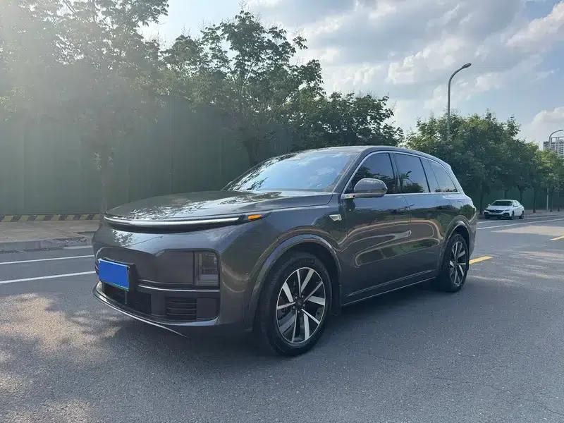 Li Auto L8 2023 Air Edition — миниатюра 24