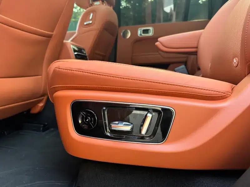Li Auto L8 2023 Air Edition — миниатюра 30