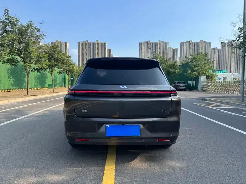 Li Auto L8 2023 Air Edition — миниатюра 5