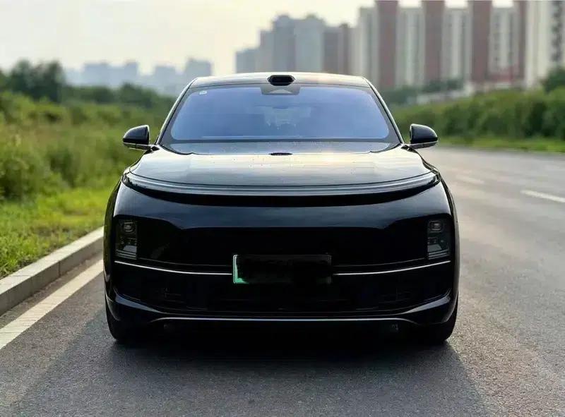 Li Auto L8 2025 Ultra Intelligent Renewal Edition — миниатюра 2