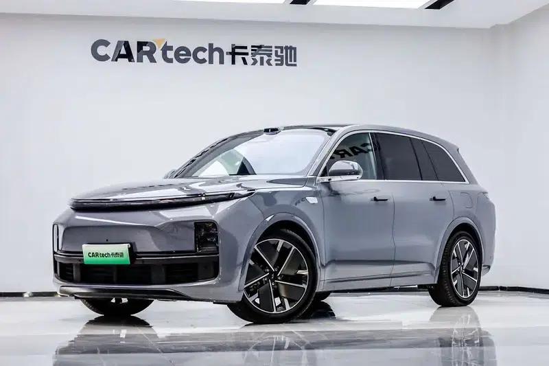 Li Auto L8 2025 Max Smart Renewal Edition — миниатюра 1