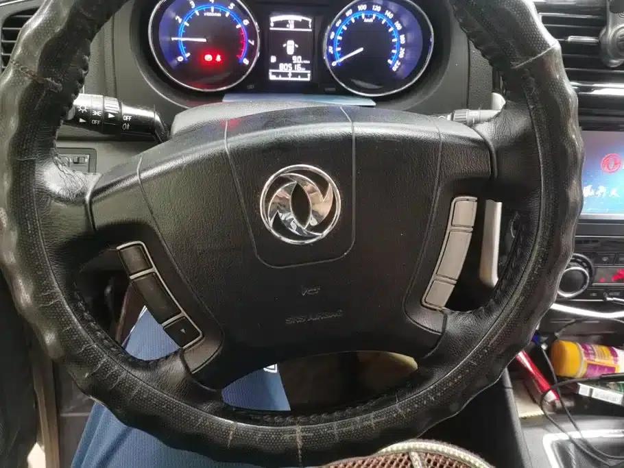 Fengxing F600 2016 Model F600L 1.5T Luxury Edition — миниатюра 15