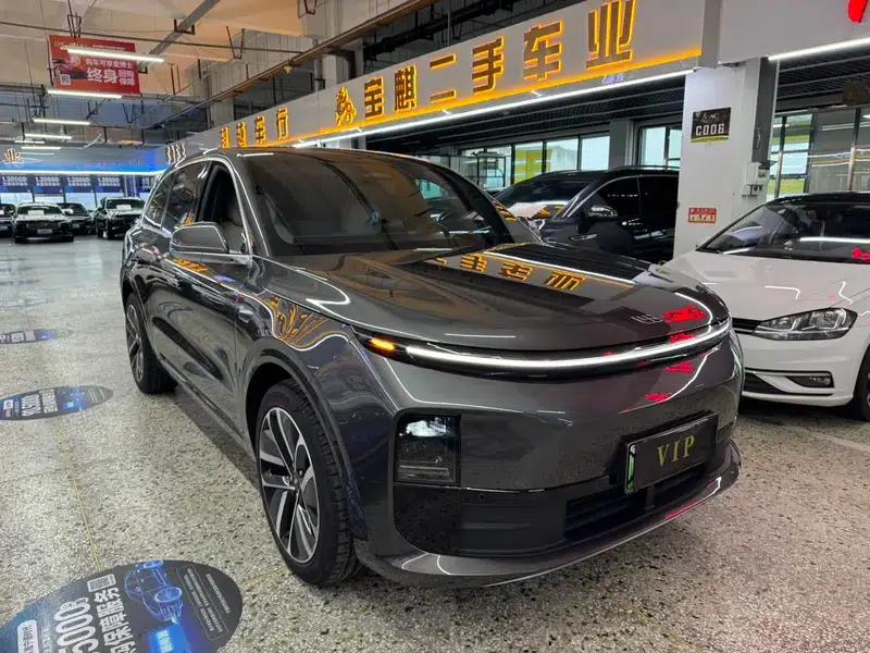 Li Auto L6 2024 Pro Edition — миниатюра 3