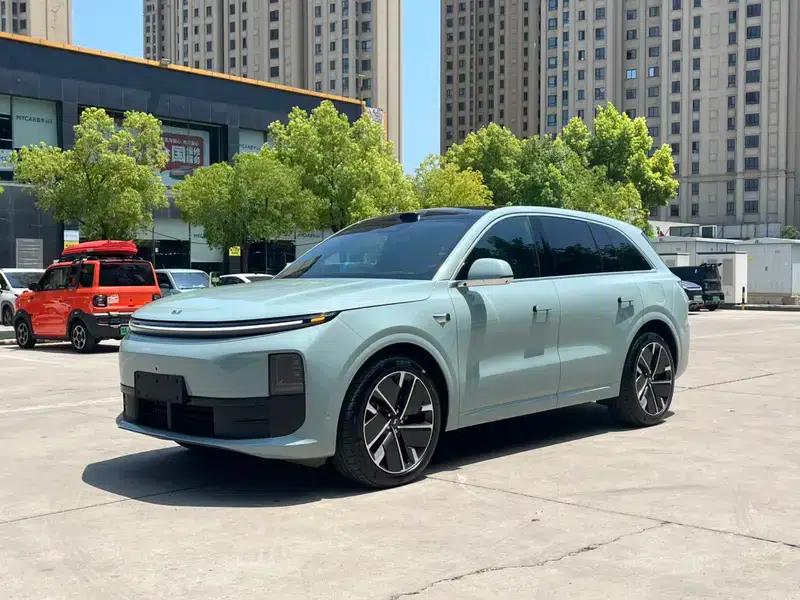 Li Auto L6 2025 Max Intelligent Renewal Edition — миниатюра 1