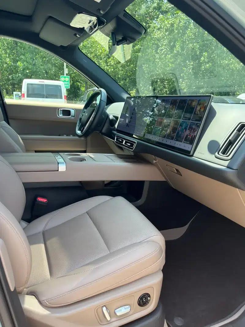 Li Auto L6 2025 Max Intelligent Renewal Edition — миниатюра 9