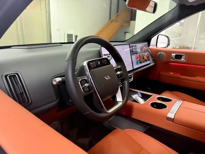Li Auto L6 2024 Max Edition — миниатюра 13