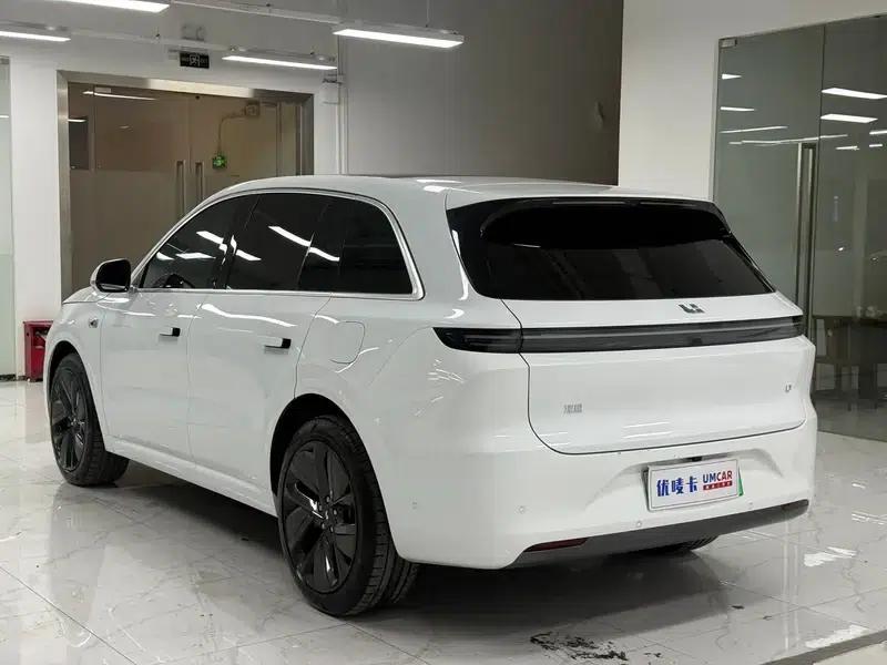 Li Auto L6 2024 Max Edition — миниатюра 4