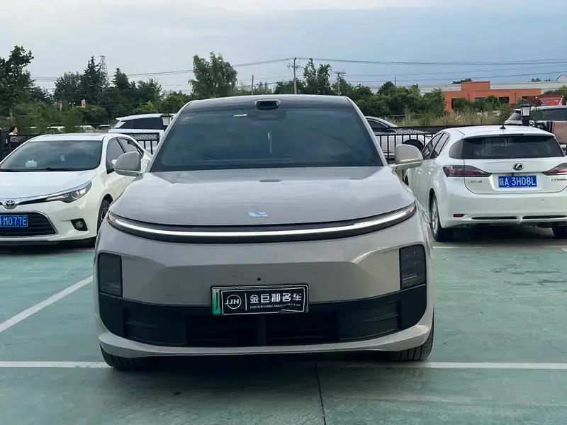 Li Auto L6 2025 Pro Smart Renewal Edition — миниатюра 2