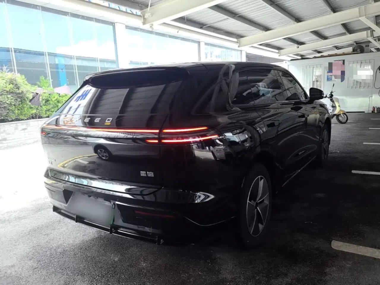 EXEED Star Era ET 2024 Range-Extended 200 Plus — миниатюра 6