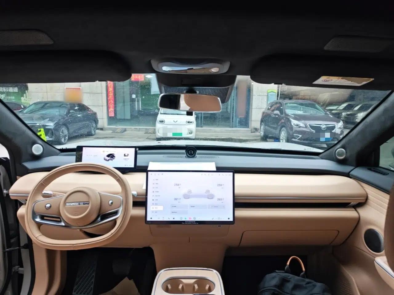 EXEED Star Era ET 2024 Extended-Range 240 Ultra All-Wheel Drive — миниатюра 12