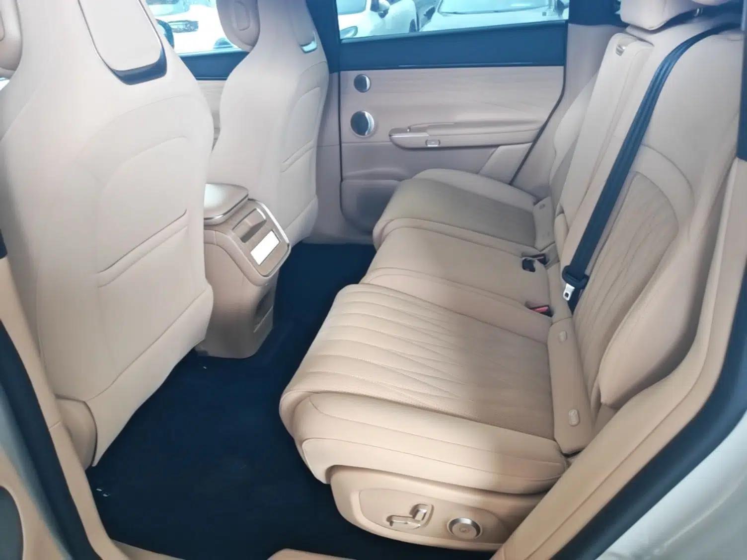 EXEED Star Era ET 2024 Extended-Range 240 Ultra All-Wheel Drive — миниатюра 20