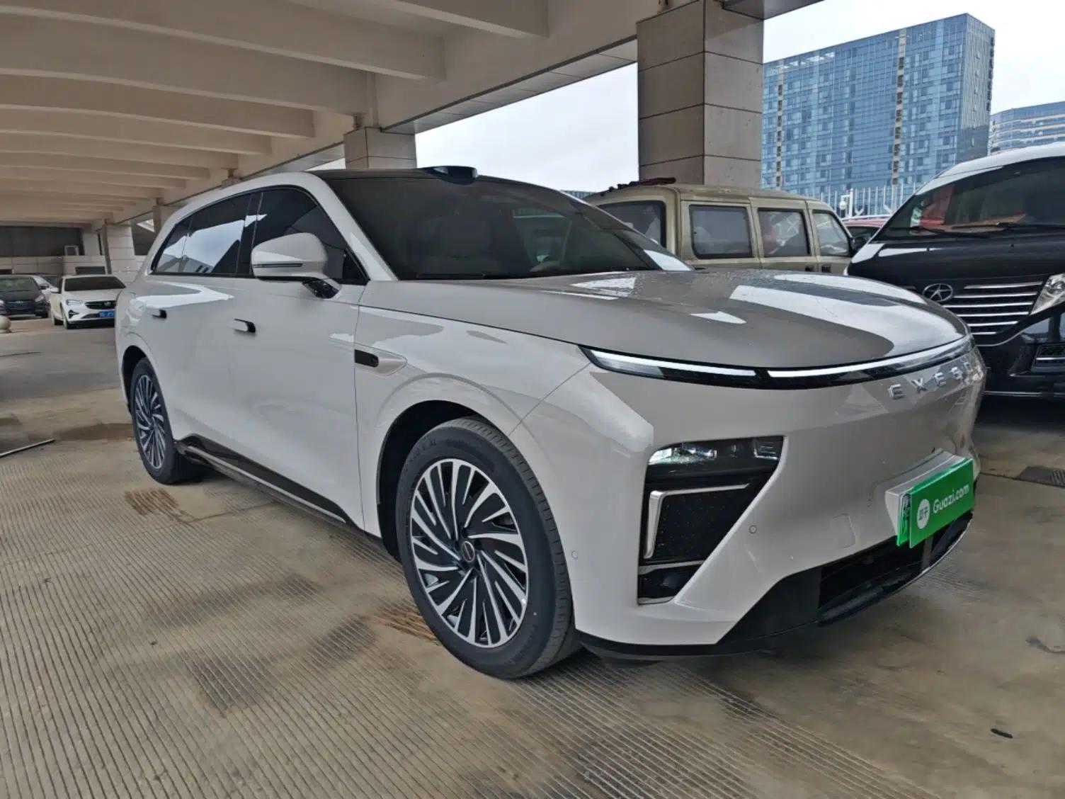 EXEED Star Era ET 2024 Extended-Range 240 Ultra All-Wheel Drive — миниатюра 3