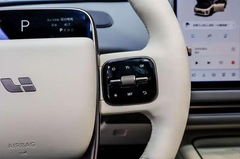 Li Auto i6 2025 AWD Standard Edition — миниатюра 22