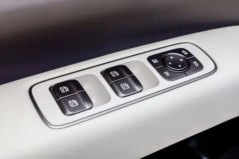 Li Auto i6 2025 AWD Standard Edition — миниатюра 32