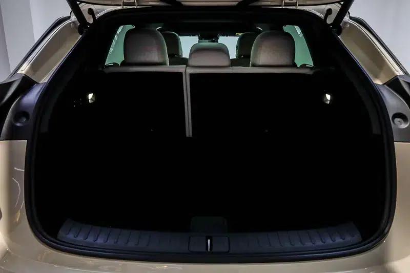 Li Auto i6 2025 AWD Standard Edition — миниатюра 33