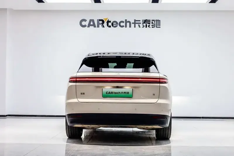 Li Auto i6 2025 AWD Standard Edition — миниатюра 5