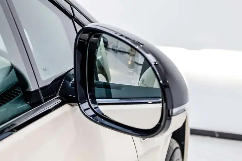 Li Auto i6 2025 AWD Standard Edition — миниатюра 9