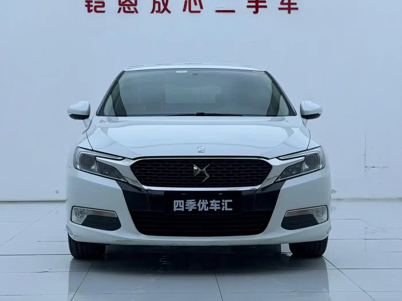 DS 5LS 2014 1.8L Elegant Edition VTi140 — миниатюра 2
