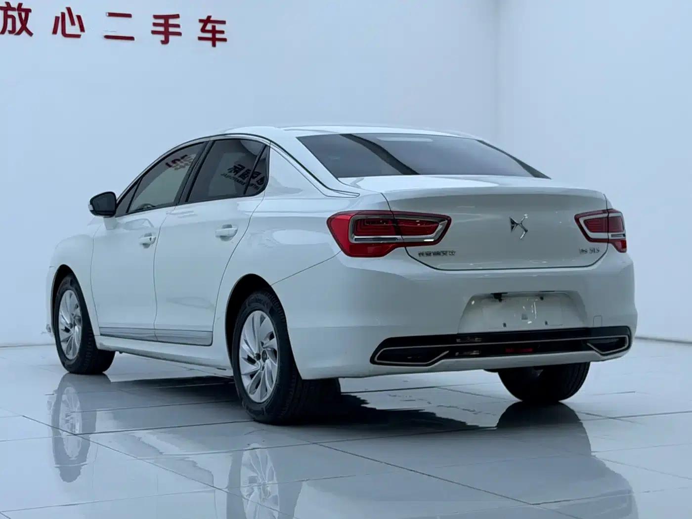 DS 5LS 2014 1.8L Elegant Edition VTi140 — миниатюра 6