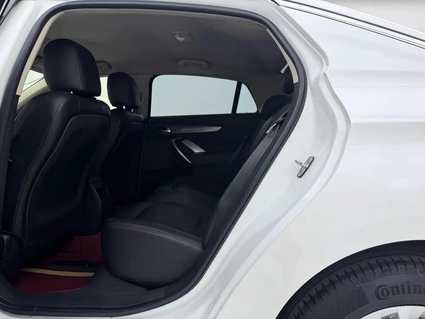 DS 5LS 2014 1.8L Elegant Edition VTi140 — миниатюра 9