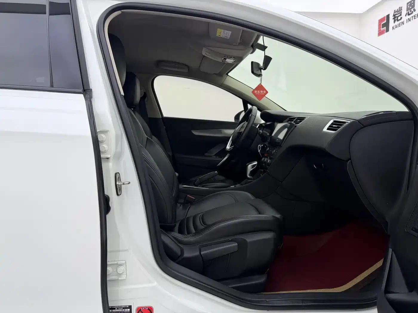 DS 5LS 2014 1.8L Elegant Edition VTi140 — миниатюра 10