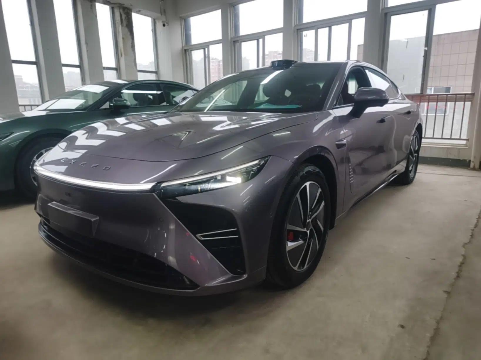 EXEED Star Era ES 2025 Extended-Range Max Urban Assisted Driving — миниатюра 1