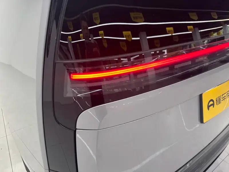 Li Auto MEGA 2024 Ultra Edition — миниатюра 13