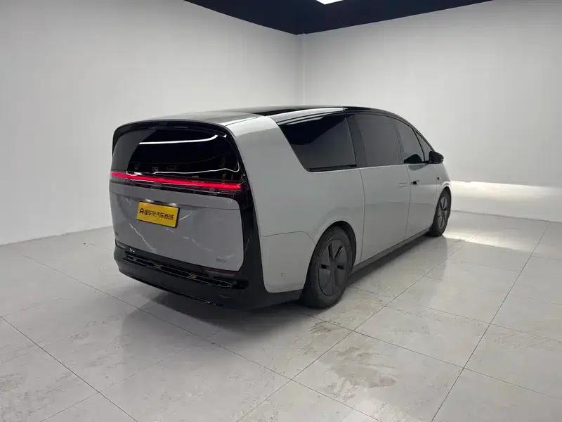Li Auto MEGA 2024 Ultra Edition — миниатюра 7