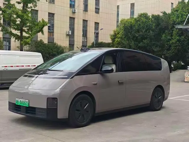 Li Auto MEGA 2024 Ultra Edition
