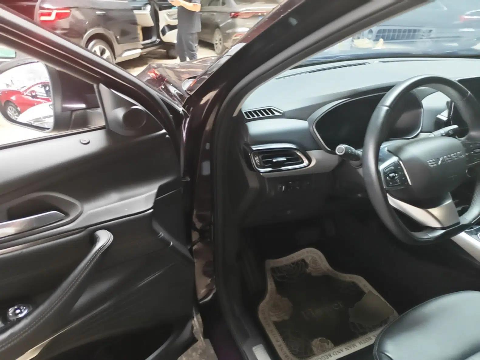 EXEED Lingyun 2019 1.6T Two-Wheel Drive Diamond Edition — миниатюра 23