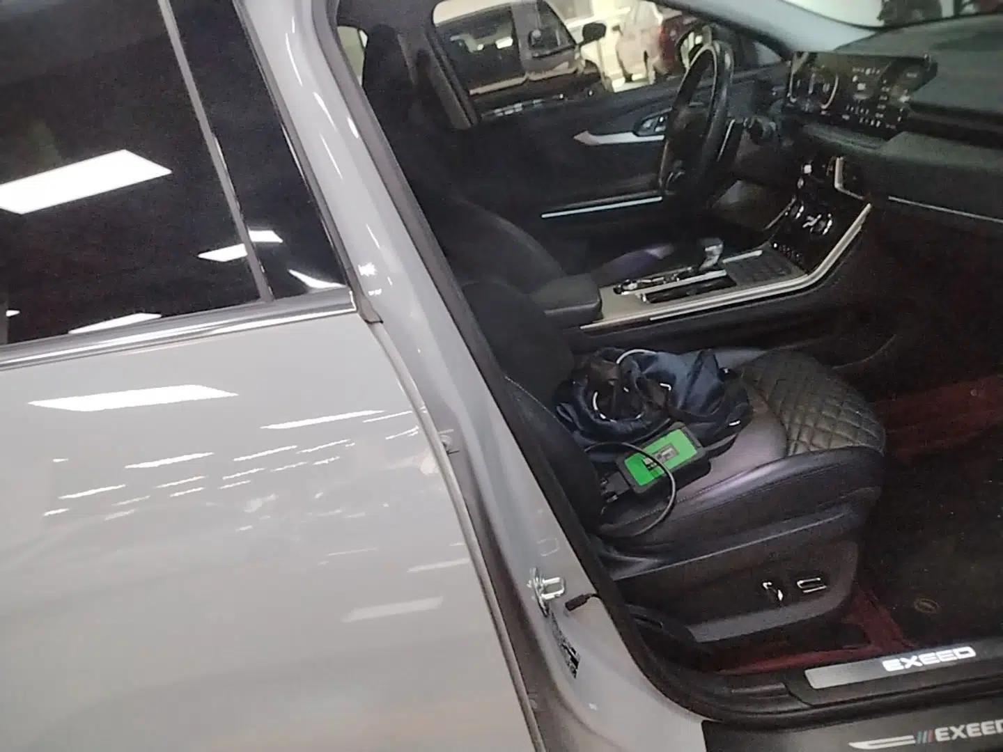 EXEED Lingyun 2021 400T Two-Wheel Drive Star Prestige Edition — миниатюра 19