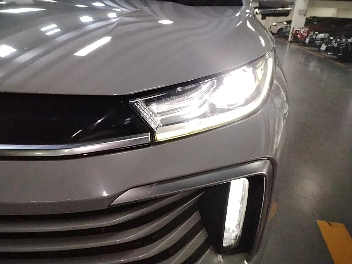 EXEED Lingyun 2021 400T Two-Wheel Drive Star Prestige Edition — миниатюра 8