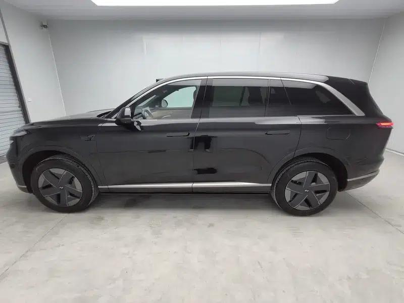 2025 Hyundai L90 Rear-wheel Drive 6-seater Pure Electric Factory Custom Edition — миниатюра 4