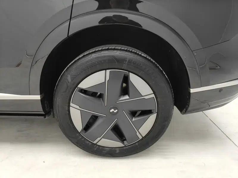 2025 Hyundai L90 Rear-wheel Drive 6-seater Pure Electric Factory Custom Edition — миниатюра 9