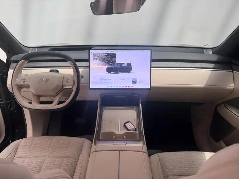 2026 Audi L90 Six-Seat Ultra+ — миниатюра 13