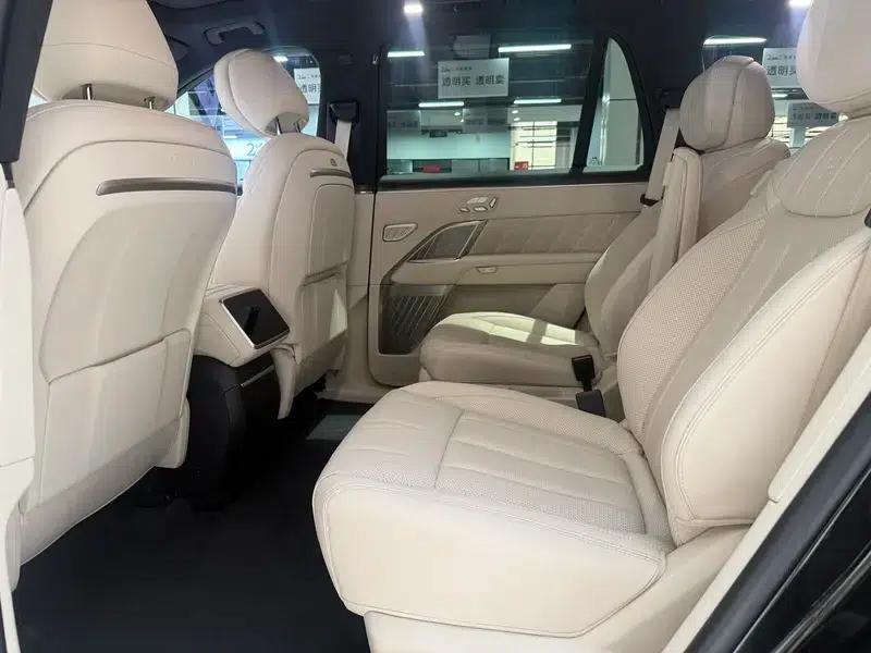 2026 Audi L90 Six-Seat Ultra+ — миниатюра 16