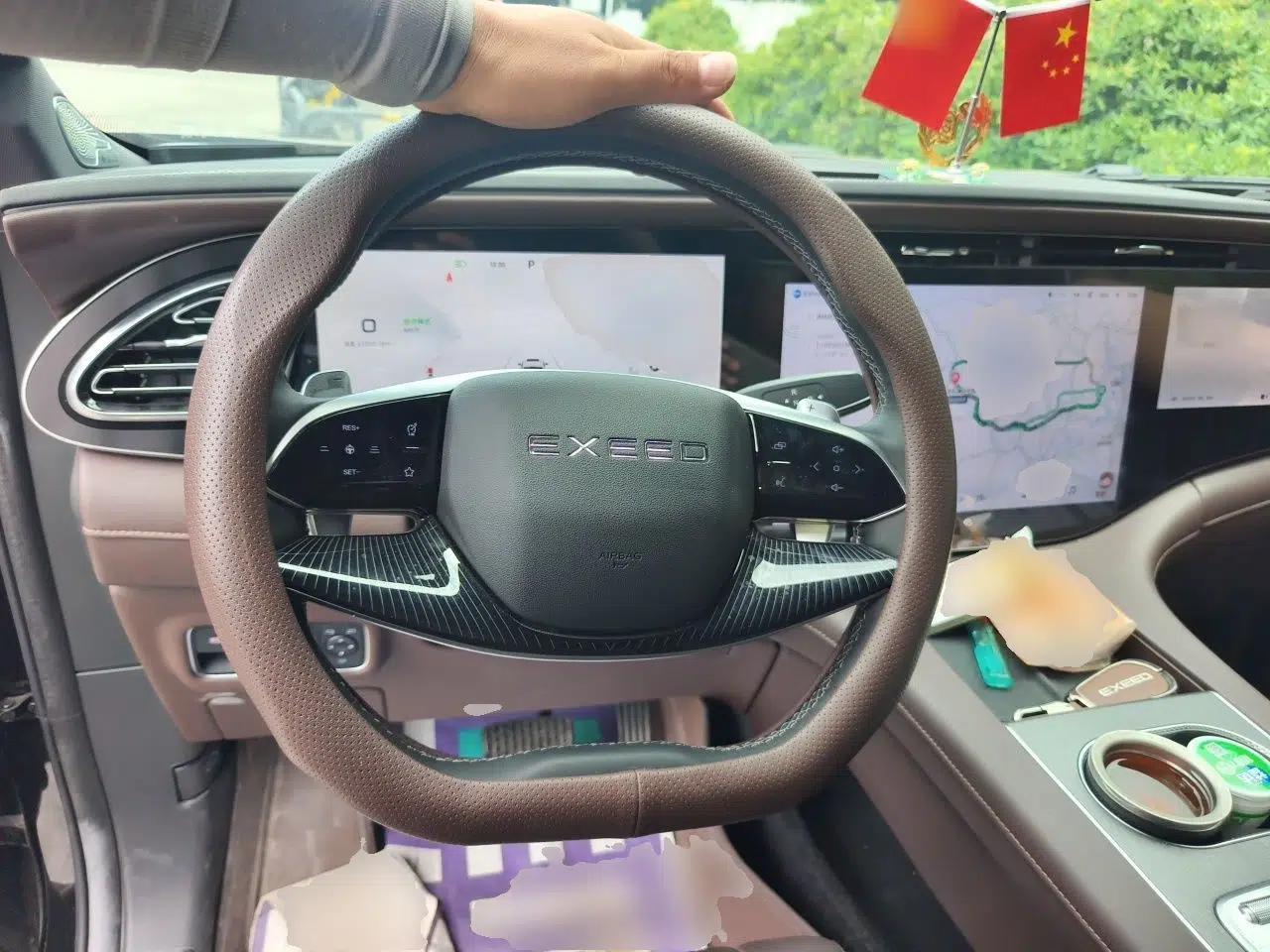 EXEED Lanyue 2026 Model 400T Four-Wheel-Drive Flying Fish Edition 7-Seater — миниатюра 10