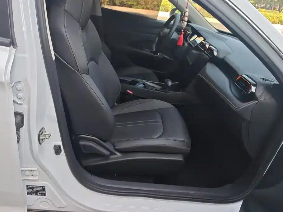 Aeolus Yixuan 2024 1.5L Automatic Sport Edition — миниатюра 8