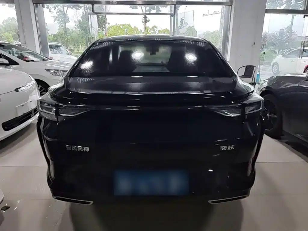 Aeolus Yixuan 2025 1.5L Automatic Luxury Edition — миниатюра 6