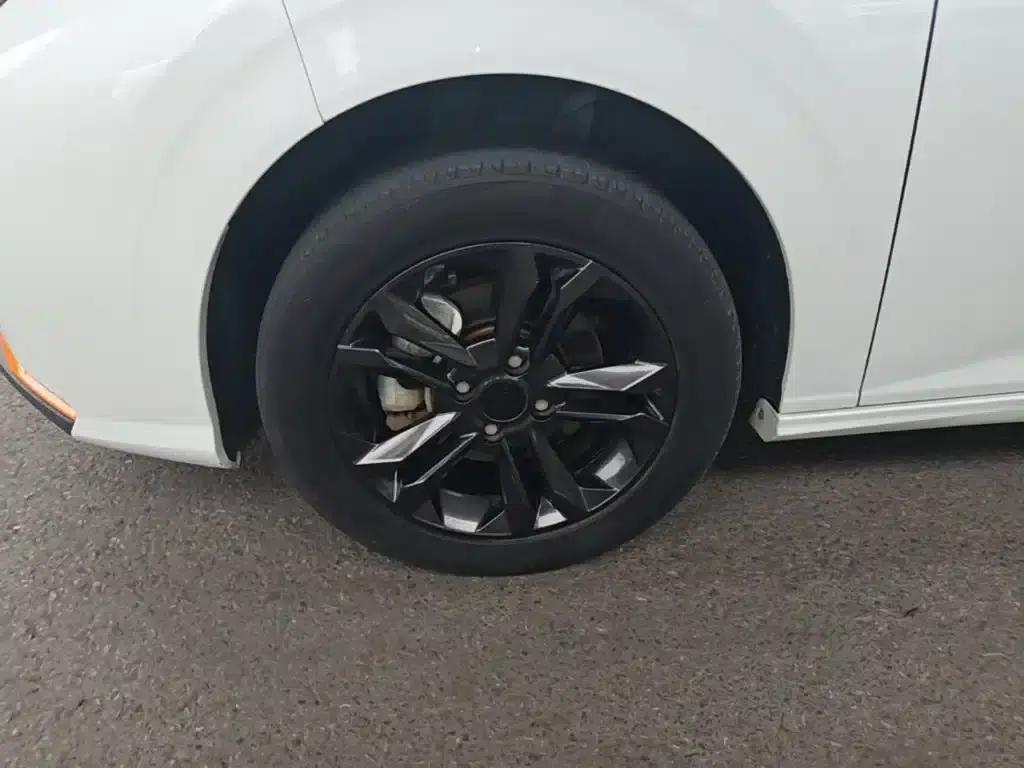 2023 Aeolus Yixuan Mach Edition 1.5L Automatic Wind Chaser — миниатюра 23