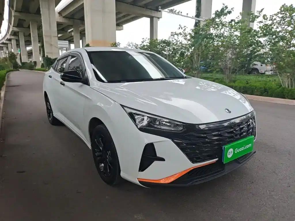 2023 Aeolus Yixuan Mach Edition 1.5L Automatic Wind Chaser — миниатюра 4