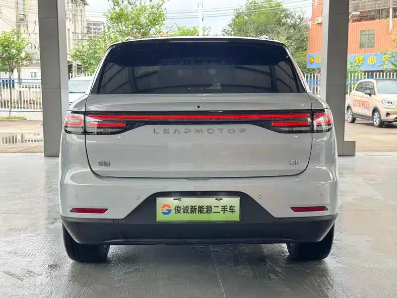 Leapmotor C11 2026 Pure Electric Version with 640 LiDAR - Supreme Edition — миниатюра 5
