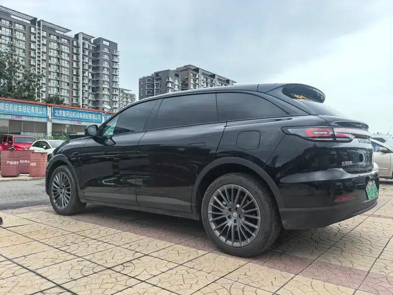 Leapmotor C11 2023 Range Extended Electric 200 Comfort Edition — миниатюра 4