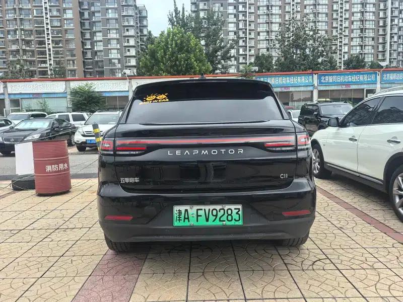 Leapmotor C11 2023 Range Extended Electric 200 Comfort Edition — миниатюра 5