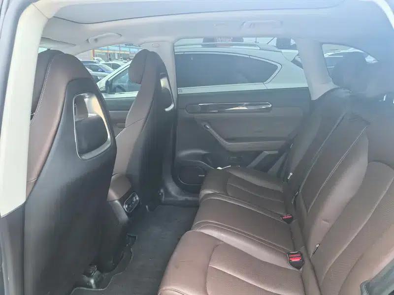 Leapmotor C11 2023 Range Extended Electric 200 Comfort Edition — миниатюра 10