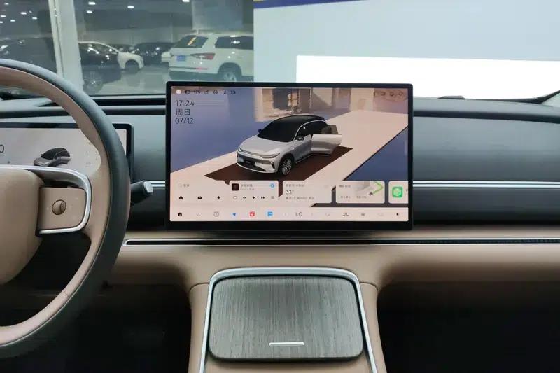 Leapmotor C11 2026 Pure Electric Version with 640 LiDAR - Supreme Edition — миниатюра 11