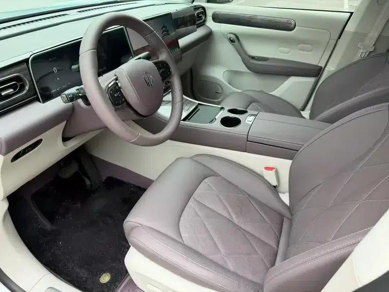 Leapmotor C11 2024 Range Extended Electric 300 Smart Edition — миниатюра 8