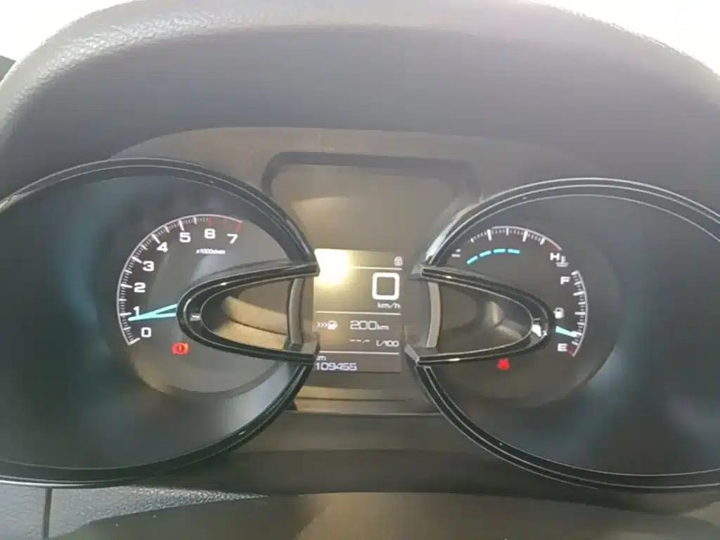 Dongfeng Fengshen AX7 2016 1.4T Manual Smart Edition — миниатюра 12