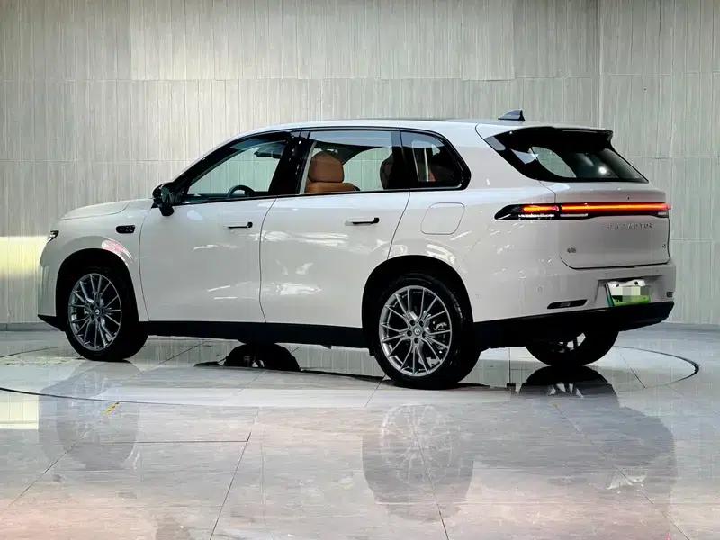 Leapmotor C10 2026 Range Extended Electric Vehicle 210 LiDAR Edition — миниатюра 5